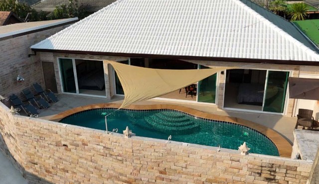 Beautiful Private Pool Villa – Perfect Pattaya Escape in Pattaya City
