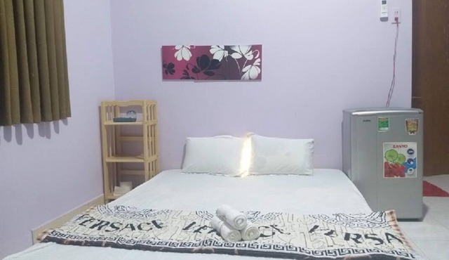 Bee.Bee Homestay (Deluxe DOUBLE BALCONY Giường Đôi với Ban công in Ho Chi Minh City