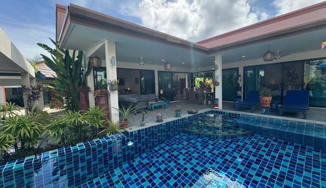 Bluebird tropical pool villa 2BR
