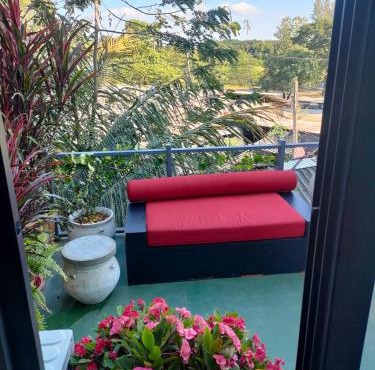 Brianna Balcony Apartment