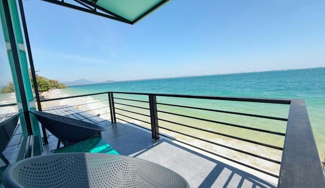 C smile samed resort in Rayong