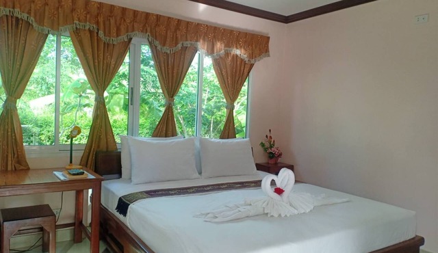 Capital O 75415 Nanthachart Riverview Resort