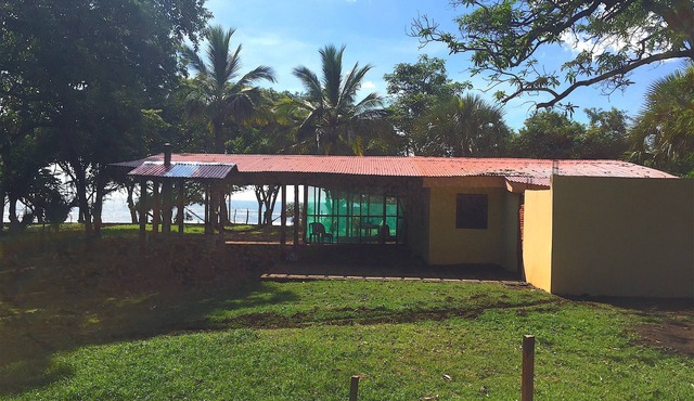 Casa Pacifica- Paradise on the beach in Aposentillo