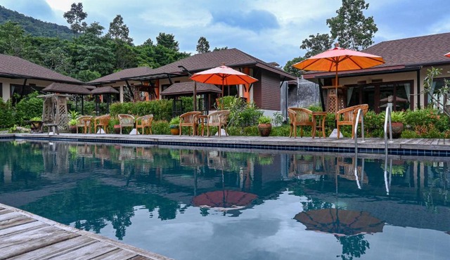 Cascade Tara in Koh Samui