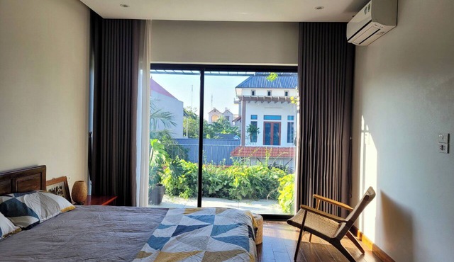Charming 2-bedroom house in enchanting Hà Nội with WiFi, AC in Hà Nội
