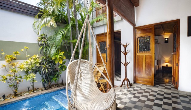 Colonial Elegance and Poolside Retreat in Granada