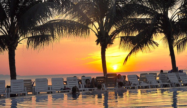 Coral Resort & Bungalows