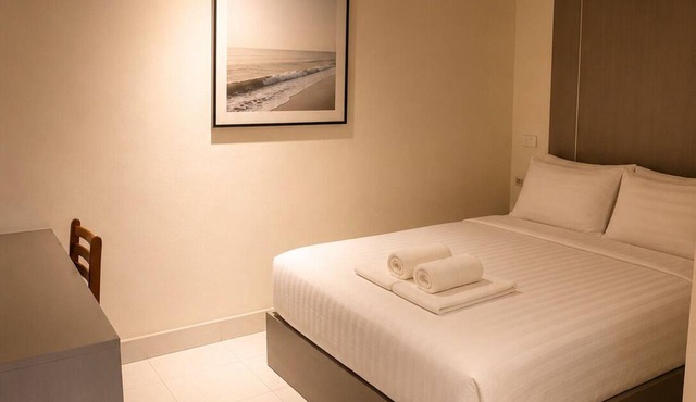 Cozy 1-bedroom bed & breakfast in lovely Tambon Karon with AC No window.