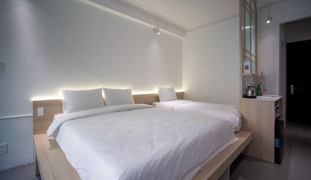 Cozy studio for 3 people in City Center with Fast WiFi and Eatery in Hồ Chí Minh