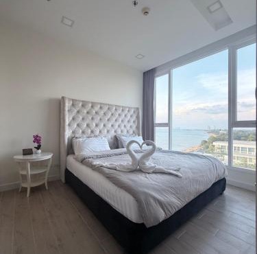 DEL MARE Bangsalay condo