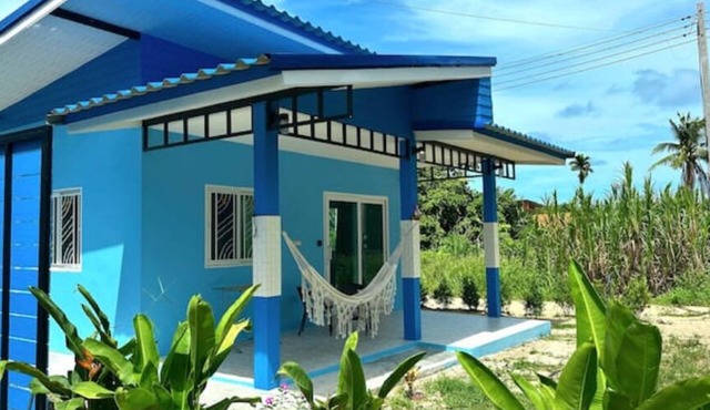 Deniz’s Temple Garden House II in Ko Pha-ngan District