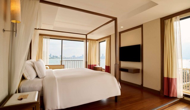 Dusit Thani Pattaya