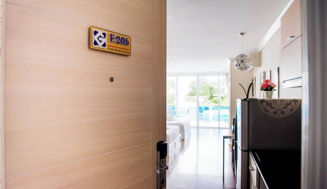 E205 Cozy 1-bedroom apartment pleasant with Kidclub near Beach in Nongkae