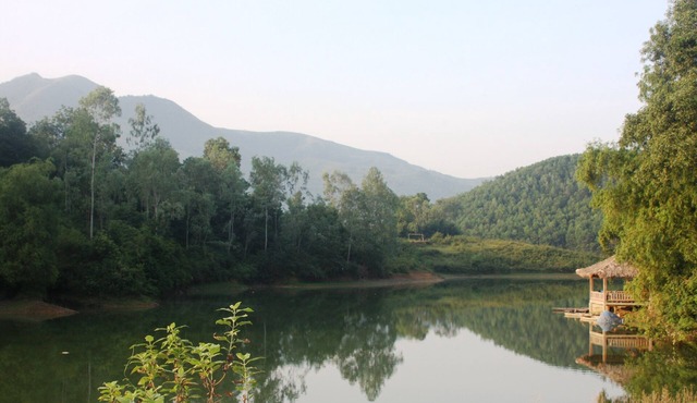 Entire Tea Hill House in Hanoi Countryside : Private home with resort facilities in Luong Son