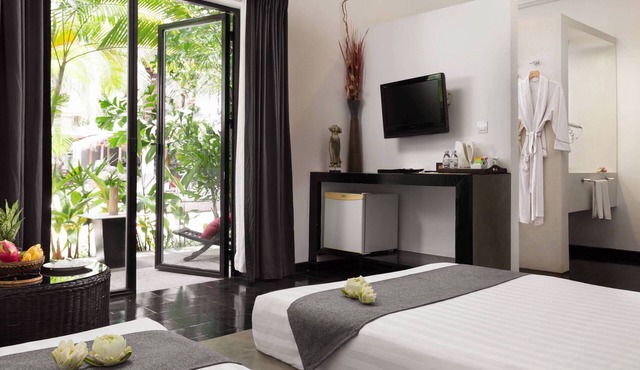 Family Room: 1Double & Single bed - Free breakfast in Sangkat Sala Kamreuk