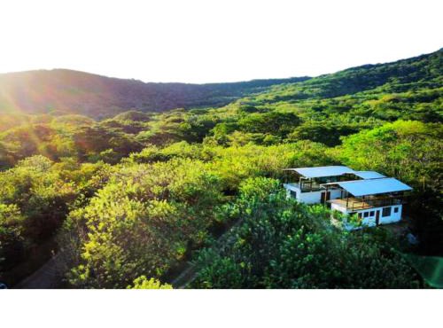 Four Trees Jungle Lodge in San Juan del Sur