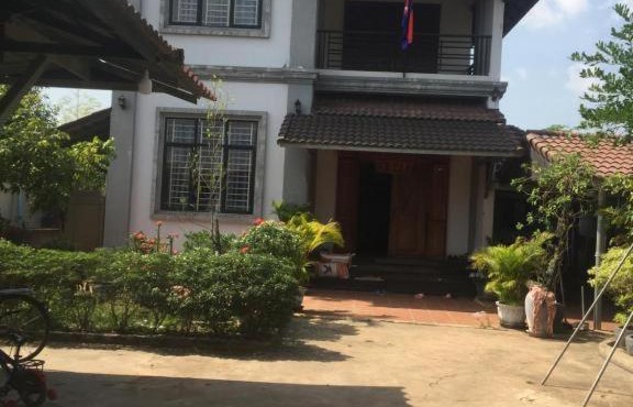 Friendly House 2 in Phumĭ Prey Thum