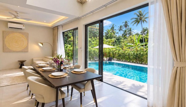 Golden Palm Villa by Marina Infinity Pool 4BR in Ko Phangan