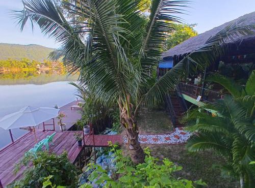 Green Mango Bungalows in Kampot