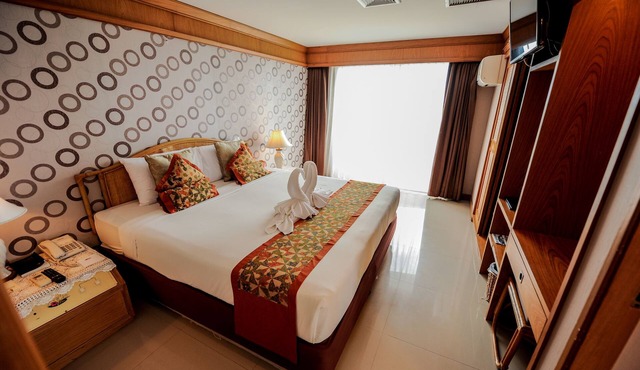 Haad Kaew Resort in Singhanakhon