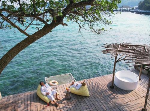 Haven Beachfront Villa Koh Larn