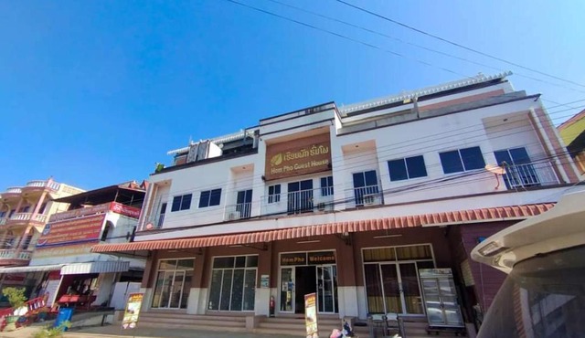 Hom pho guesthouse in Ban Houayxay