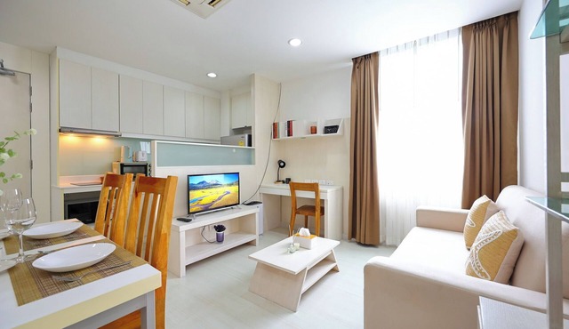 Homely 2 BRs Apartment Nimman in Chang Wat Chiang Mai