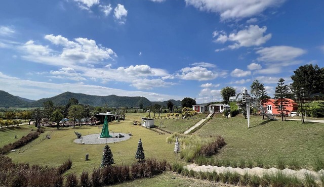 Honey Queen Resort in Kanchanaburi