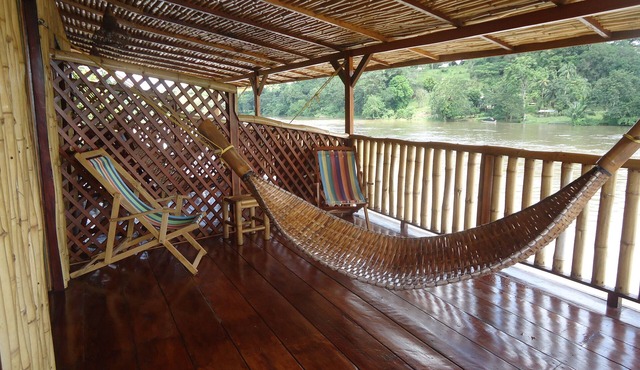 Hotel Lara's Planet in El Castillo
