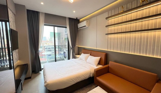 Hotel with 4 bedrooms and AC in awesome Phnom Penh in Phnom Penh