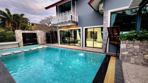 I am pool villa Pattaya no11 in Pattaya