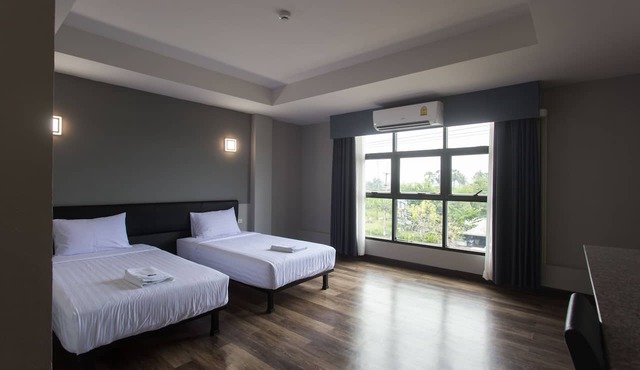 Iron Resort&Hotel