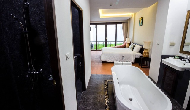 Jamadevi Coffee Shop and Boutique Hotel in the heart of Lamphun