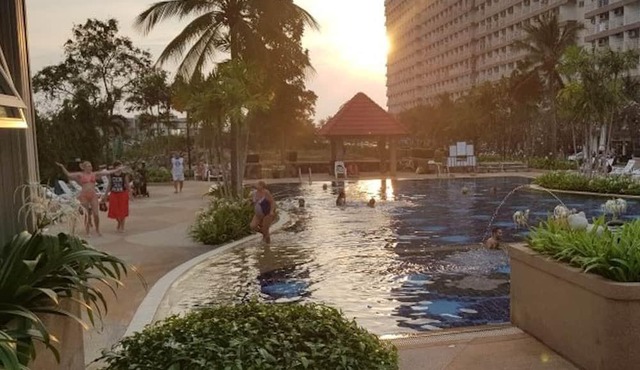 Jomtien Beach Condominium A2 F12 R13 in Muang Pattaya