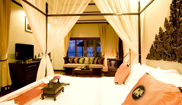 Kanok Buri Resort