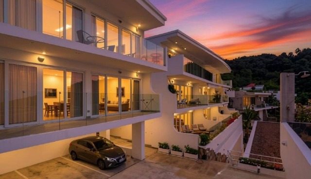 Kata Oceanview 2 Bed Condo, Amazing Seaview in karon