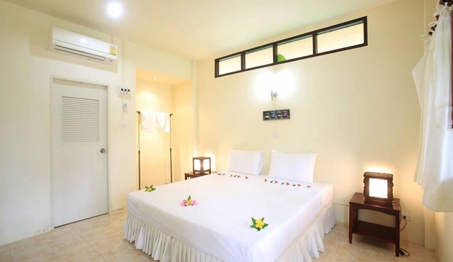 Koh Mook Rubertree Bungalow in Ko Mook