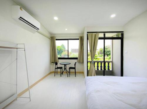 KoKo House, 500m the Pink Line MRT, Near Airport