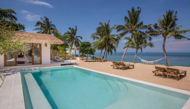 Kya Beach House b/front Pool Sunset