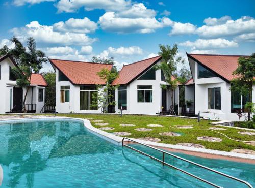LA PETITE MANGROVE Resort in Kep