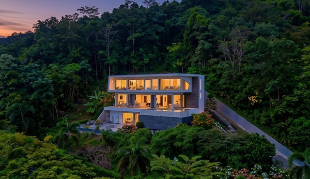 Lapista 6 Bedroom Luxury Vila