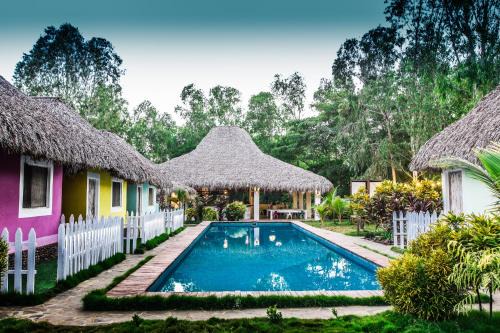 Las Dunas Surf Resort in El Viejo