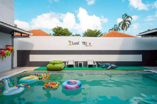 Level TRI pool villa Sattahip in Bang Sare