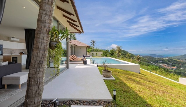 Lilly Belle Stunning Bali Style : 2 Bed Pool Villa