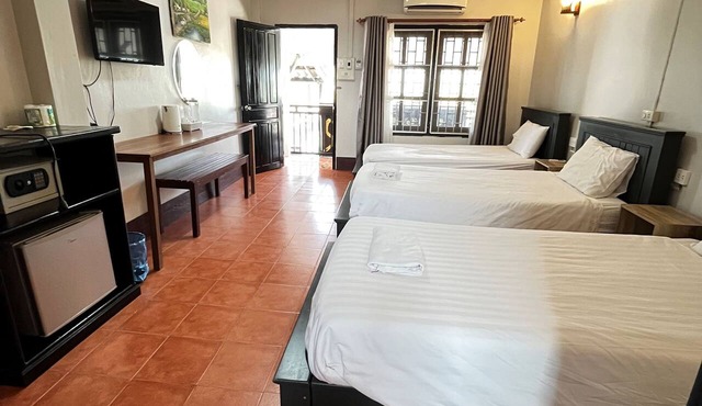 Local Guesthouse in Vang Vieng