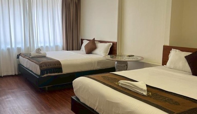 Longzhu Guesthouse