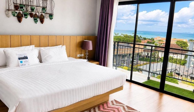 Luxurious Penthouse 3-Bedroom Stunning Seaview Apartment in Ao Nang, Thailand