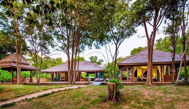 Luxury 2 Bedroom Pool Villa Baan Ton Sai !