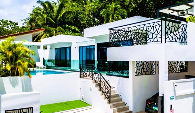 Luxury 4BR Villa Rawai Resort Pool, Rooftop BBQ & Kids Zone in Phuket