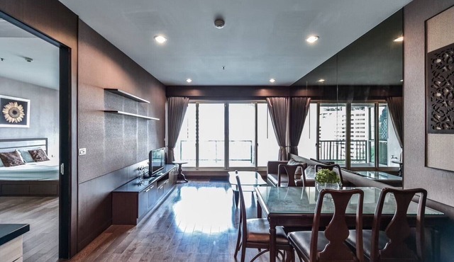 Luxury 67 Sqm Private living sanctuary Steps from BTS Chidlom